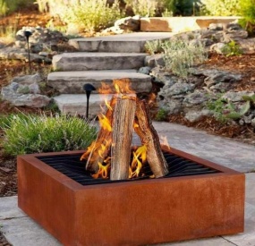 Metal Fire Pit